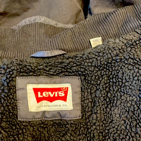 Levi’s Men’s Sherpa Lined Jacket - Picture 4 of 10